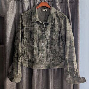 loft camo jacket
